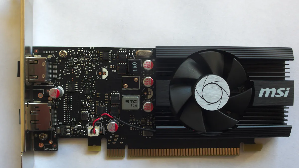 Видеокарта MSI GeForce крупным планом